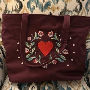 Vera Bradley Imperial Hearts tote bag
